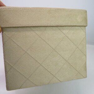 Tan Micro Suede Fabric Covered Diamond Stitching gift box storage box